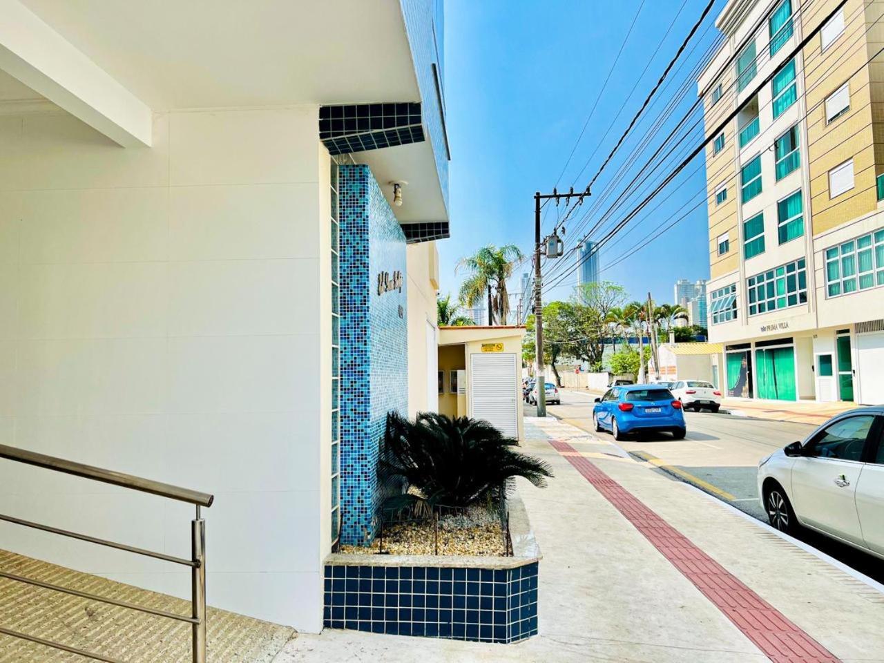 Lindo Apto Balneario Camboriu 1200 M Praia Central Kültér fotó