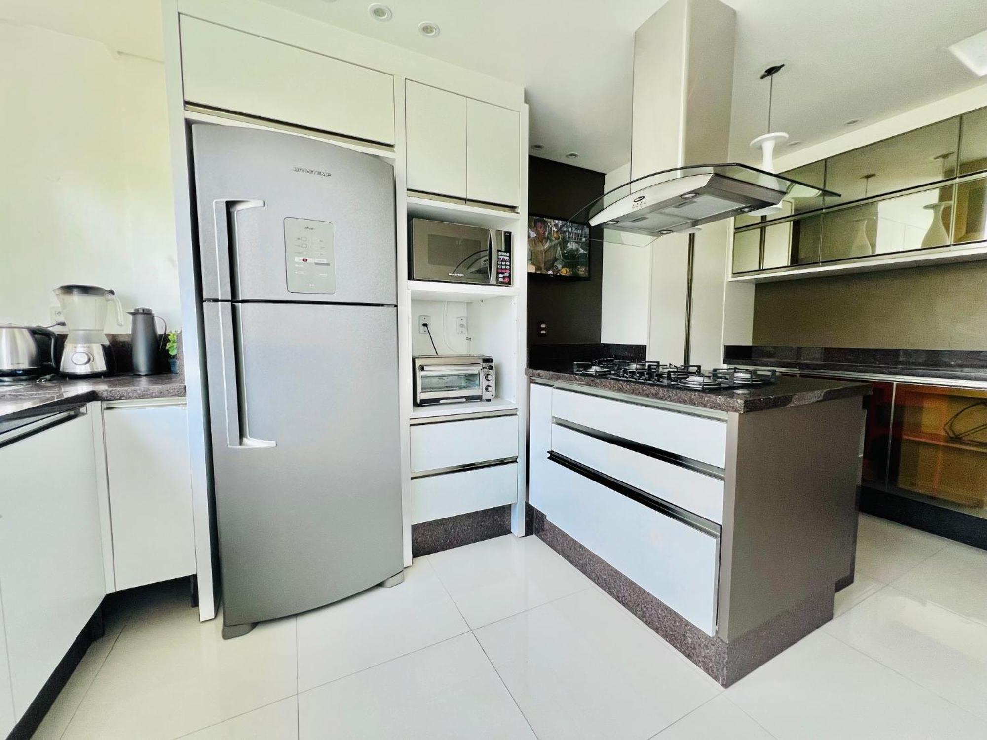 Lindo Apto Balneario Camboriu 1200 M Praia Central Kültér fotó